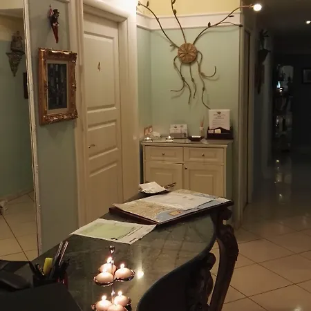 Art Santa Brigida Bed & Breakfast 4*