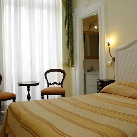 Art Santa Brigida Bed & Breakfast