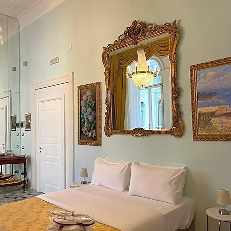 Art Santa Brigida 4* Napels