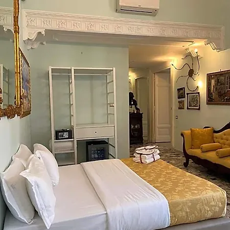 ベッド・アンド・ブレックファスト B＆b アート スイート サンタ ブリージダ
