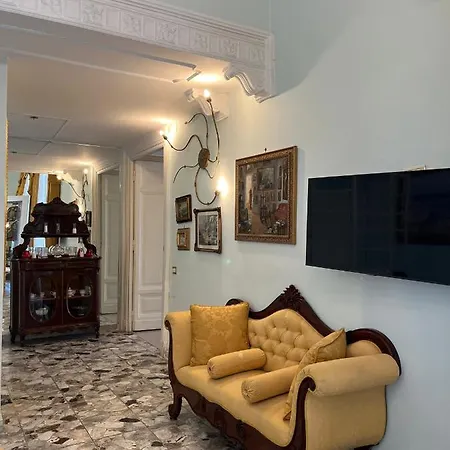 Bed & Breakfast Art Santa Brigida Neapel